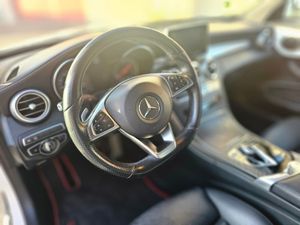 Mercedes-Benz C300 AMG Line  - Foto 9