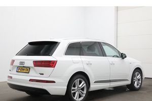 AUDI Q7 3.0 TDI e-tron quattro S-Line  - Foto 4