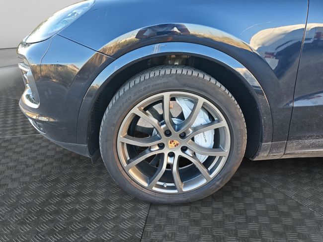 Porsche Cayenne Platinum Edition  - Foto 13