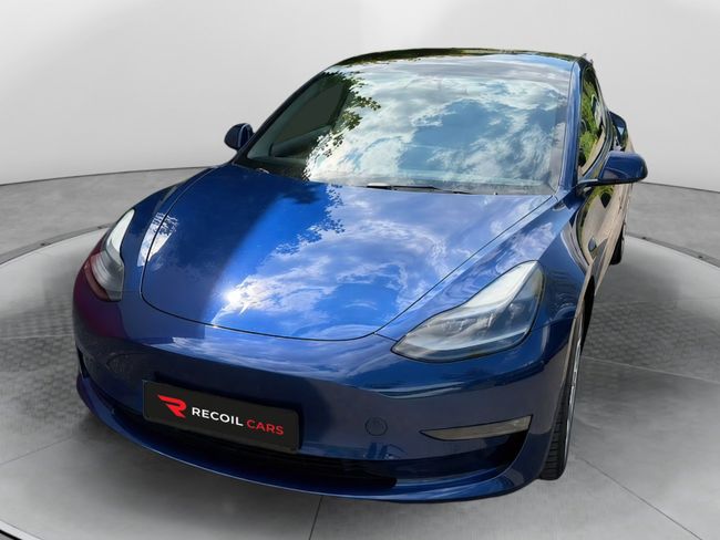 Tesla Model 3  - Foto 2