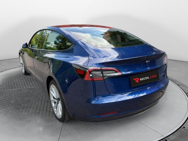 Tesla Model 3  - Foto 7