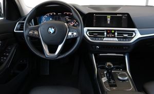 BMW 320d Touring Advantage 190 CV (G21)  - Foto 10