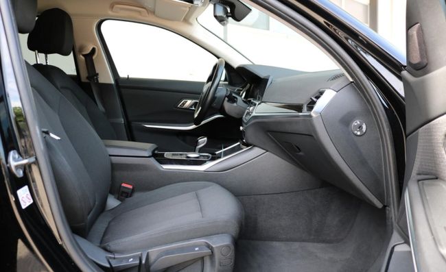 BMW 320d Touring Advantage 190 CV (G21)  - Foto 14