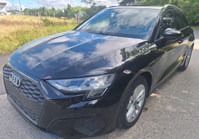 Audi A3 30 TFSI SPORTBACK  - Foto 2