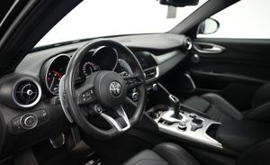 Alfa Romeo Giulia Veloce Q4  - Foto 13