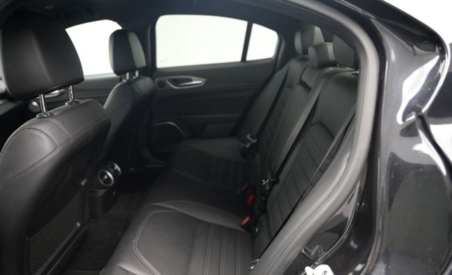Alfa Romeo Giulia Veloce Q4  - Foto 25