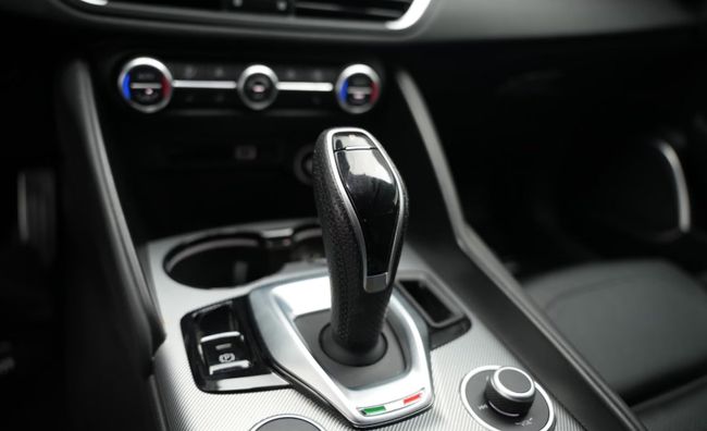Alfa Romeo Giulia Veloce Q4  - Foto 22