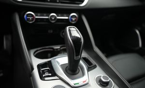 Alfa Romeo Giulia Veloce Q4  - Foto 22