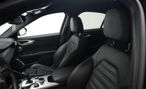 Alfa Romeo Giulia Veloce Q4  - Foto 15