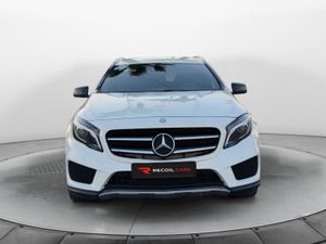 Mercedes-Benz GLA220d AMG Line  - Foto 8