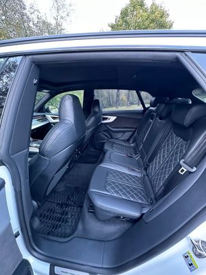 Audi Q8 S-Line / Black Line  - Foto 5
