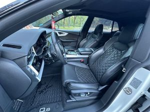 Audi Q8 S-Line / Black Line  - Foto 9
