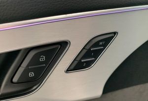 Audi Q8 55TFSI Quattro S Line  - Foto 11