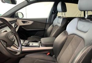 Audi Q8 55TFSI Quattro S Line  - Foto 8