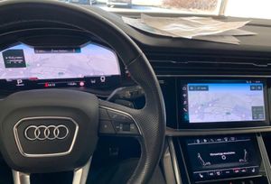 Audi Q8 55TFSI Quattro S Line  - Foto 6