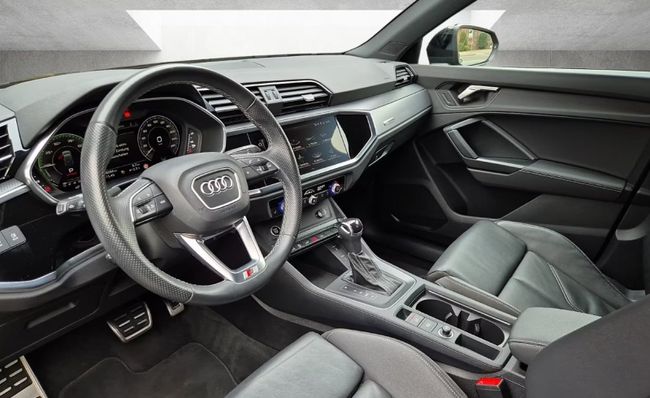 Audi Q3 45 TFSI e S line  - Foto 11
