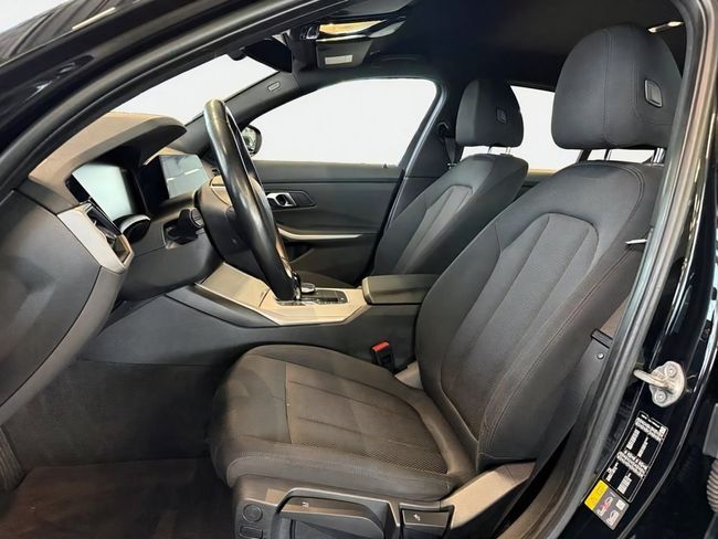 BMW Serie 3 330e iPerformance M Sport 292cv | Importación a la Carta  - Foto 13