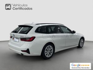 BMW Serie 3 Touring 318d 150 c.v / AUTOMATICO   - Foto 3