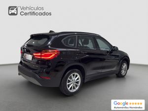 BMW X1  116d Sdrive 115 c.v   - Foto 3