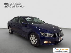 Volkswagen Passat Edittion 1.6 TDI 120 c.v / AUTOMATICO   - Foto 2