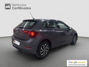 Volkswagen Polo Life TSI 95 c.v / 11.000 Kms  - Foto 3