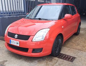 Suzuki Swift 1.3i  GL 5 puertas   - Foto 16