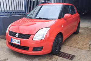 Suzuki Swift 1.3i  GL 5 puertas   - Foto 2
