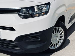 Toyota Proace City Verso 1.5D GX    102 CV   - Foto 21