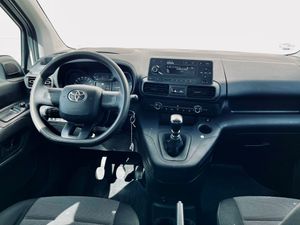 Toyota Proace City Verso 1.5D GX    102 CV   - Foto 12