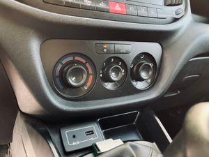 Fiat Doblò PANORAMA  1.3 MULTIJET    - Foto 19