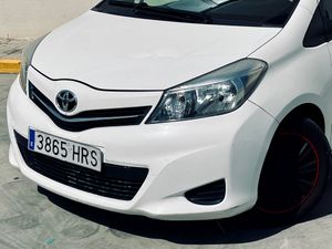 Toyota Yaris 1.4 D4D  CITY   - Foto 11