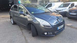 Peugeot 5008 1.6 HDI 7 PLAZAS   - Foto 2