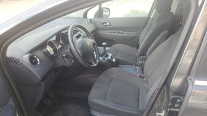 Peugeot 5008 1.6 HDI 7 PLAZAS   - Foto 14