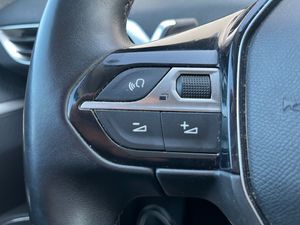 Peugeot 3008 1.5 Blue HDi  Allure s&s   EAT 8  130cv   - Foto 17