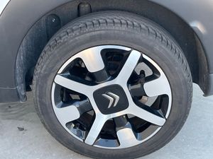 Citroën C4 Cactus 1.5 BLUE HDI S&S SHINE EAT6  120CV AUTOMATICO  - Foto 8