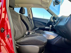 Nissan Juke 1.6i Tekna Sport CVT   automatico   - Foto 17