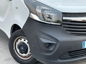 Opel Vivaro 1.6 CDTi  BITURBO combi  9 PLAZAS   - Foto 30