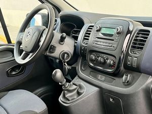Opel Vivaro 1.6 CDTi  BITURBO combi  9 PLAZAS   - Foto 14
