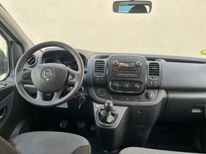 Opel Vivaro 1.6 CDTi  BITURBO combi  9 PLAZAS   - Foto 17