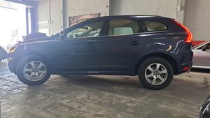 Volvo XC60 2.0 D4  MOMENTUN AUTOMATICO   - Foto 5