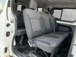 Renault Trafic Combi 2.0 DCI   ENERGY BLUE COMBI  9 PLAZAS   - Foto 13