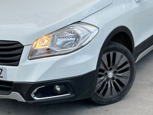 Suzuki SX4 S-cross 1.6 gle  4x4  120 CV   - Foto 10