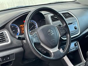 Suzuki SX4 S-cross 1.6 gle  4x4  120 CV   - Foto 20