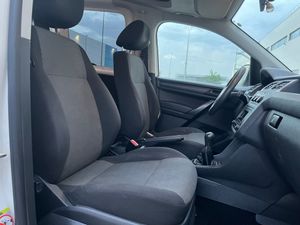 Volkswagen Caddy COMBI 2.0 TDI  BUSSINES 102 CV   - Foto 17