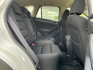 Mazda CX-5 2.2 SKYACTIV-D   150 CV diesel black tech  - Foto 24