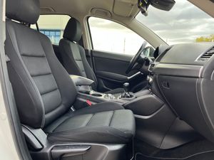 Mazda CX-5 2.2 SKYACTIV-D   150 CV diesel black tech  - Foto 23
