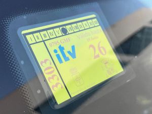 Volkswagen Scirocco 2.0 TSi  DSG   200CV   - Foto 16