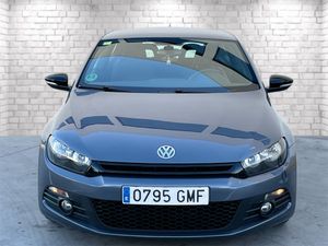 Volkswagen Scirocco 2.0 TSi  DSG   200CV   - Foto 8