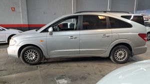 SsangYong Rodius 270 XDi LIMITED AUTOMATICA   - Foto 4