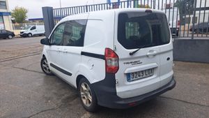 Ford Tourneo Courier Ambiente 1.5 TDCi 55 kW (75 CV)  - Foto 5